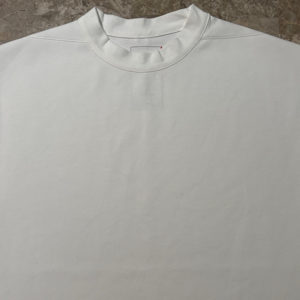 Nike 24.7 ImpossiblySoft Shirt Mens Small White Short Sleeve Tee Crew IF2796